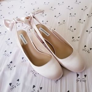 Saks Fifth Avenue Blush Satin Pumps Sz 8.5